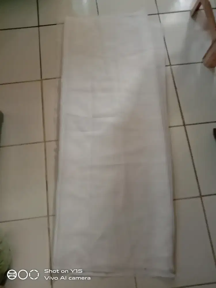 Dijual Kain Puring putih untuk lapisan baju pengantin