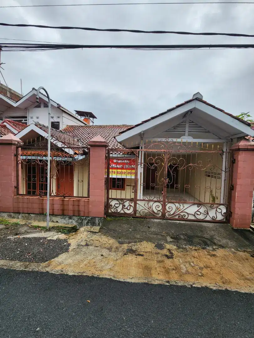 Dijual Rumah ditempat Strategis 850 jt bisa Nego