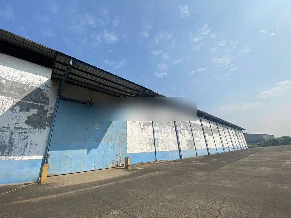 Gudang Siap Pakai di Jati Uwung Palem Manis Raya