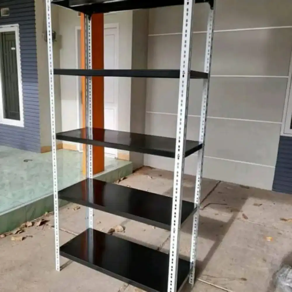 RAK BESI SIKU LUBANG UNTUK LAUNDRY