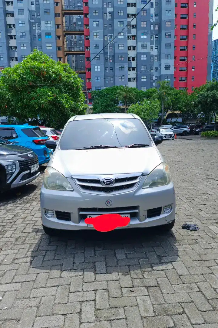 Dijual Xenia Li-VVTI 2007 Silver 1000cc