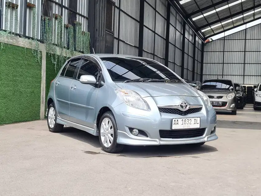 Yaris S Limited 2010 matic pajak jalan