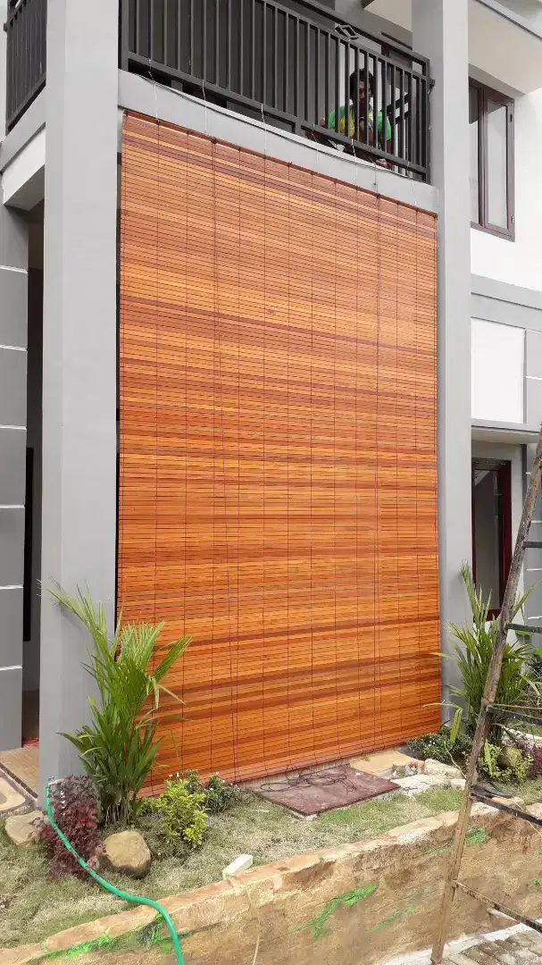 Tirai kayu krei kayu