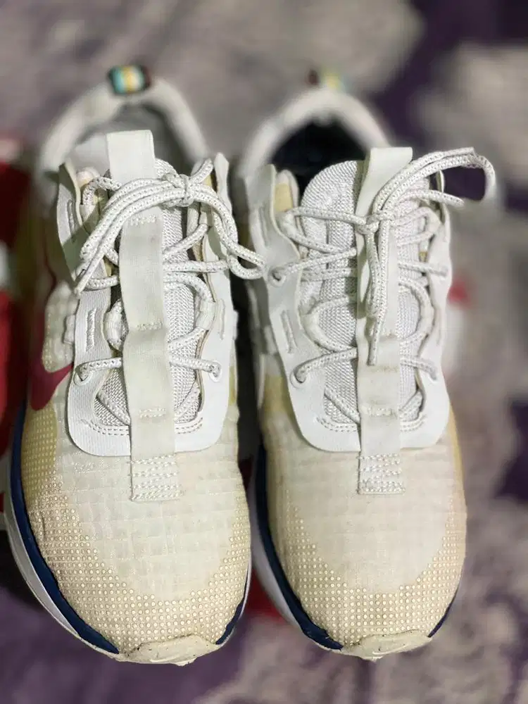 Nike Air Max Tabung besar 43