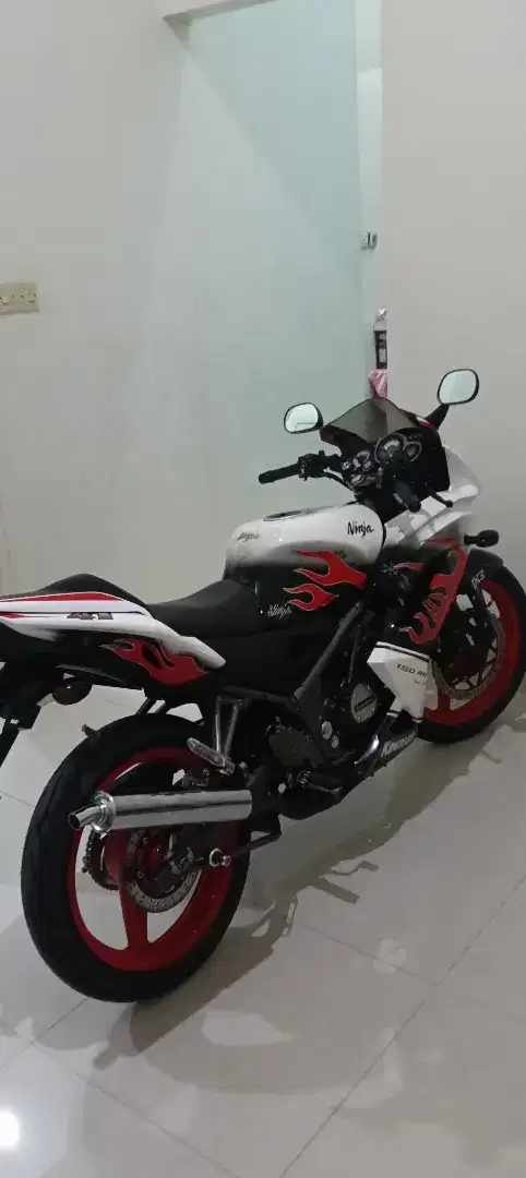 Ninja rr /krr edisi merah putih/noriyuki haga