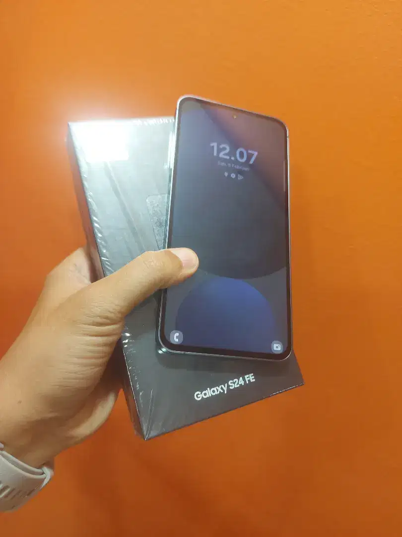 SAMSUNG S24 FE 5G Ram8/256GB resmi SEIN Full ORI Garansi AGUSTUS 2025