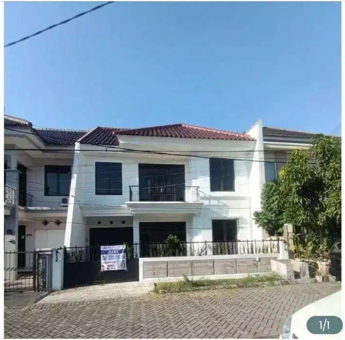 Dijual Rumah 2 Lantai Siap Huni Manyar Jaya Praja Surabaya Timur