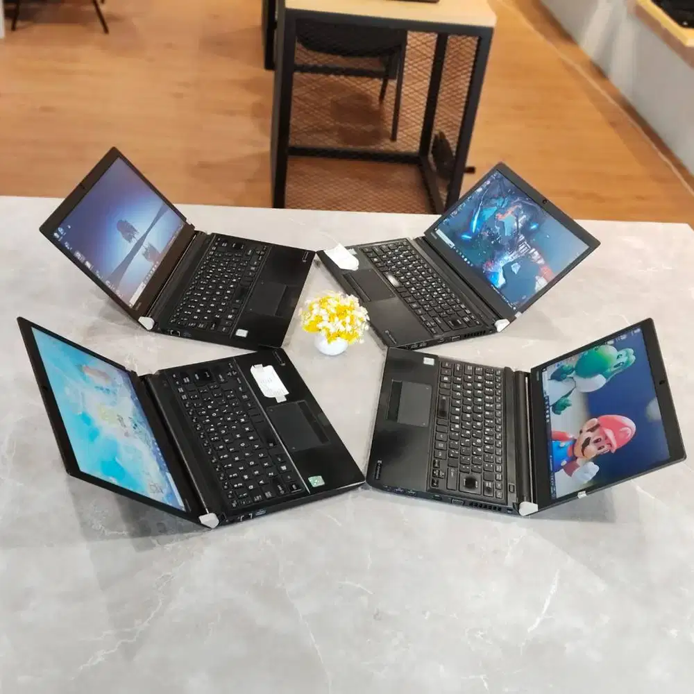 SIAP DIBORONG Laptop Ex Kantor Toshiba R73
