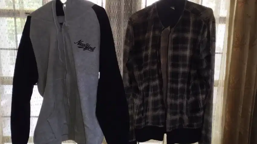 Jaket Zara Size M (Bonus Hoodie Zipper NY Size L)