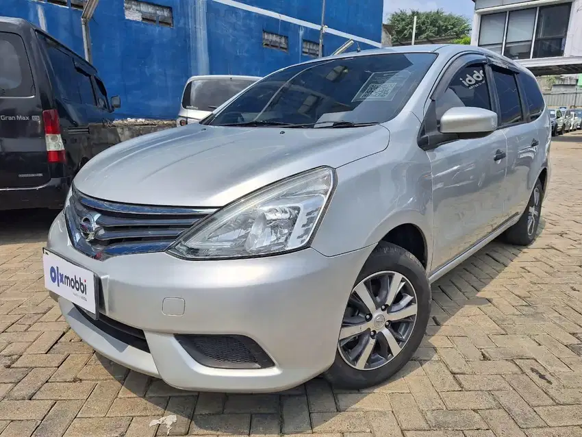 Pajak Panjang - Nissan Grand livina 1.5 SV Bensin-MT 2018