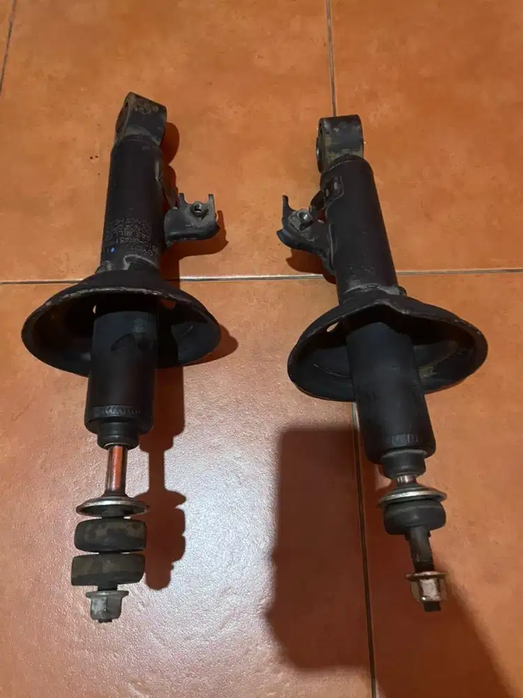 Shockbreaker innova 2004 - 2015