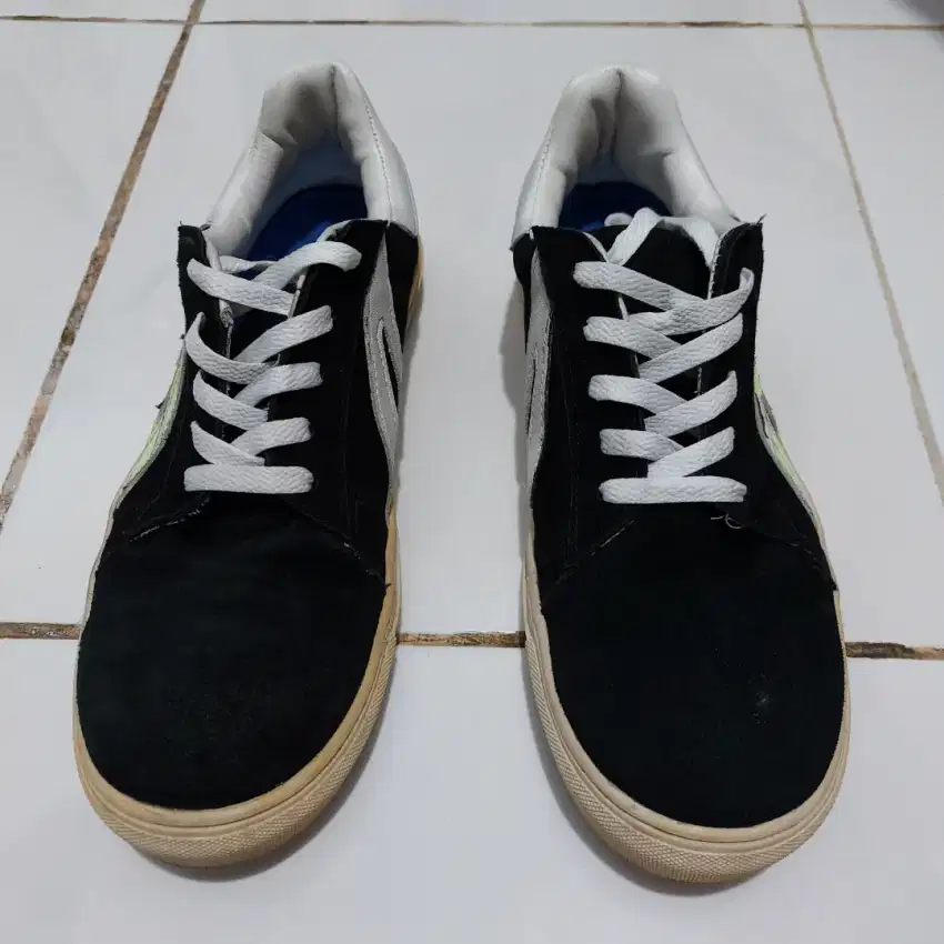 Sepatu Safety Kent Bravas