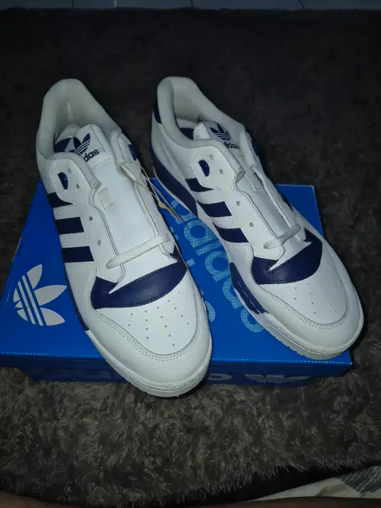ADIDAS RIVALRY LOW