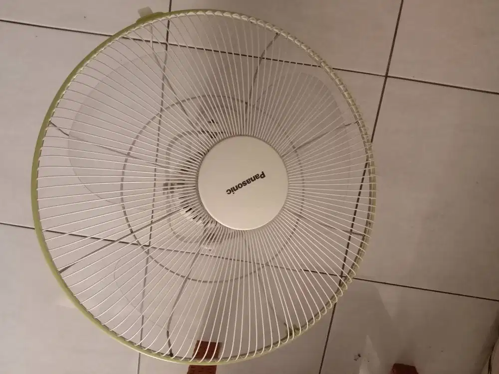 Panasonic Orbit Fan model F-EQ405