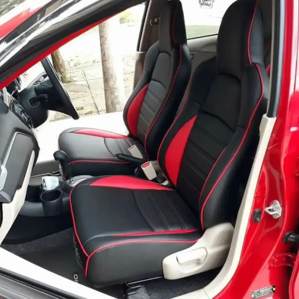 Variasi cover jok mobil