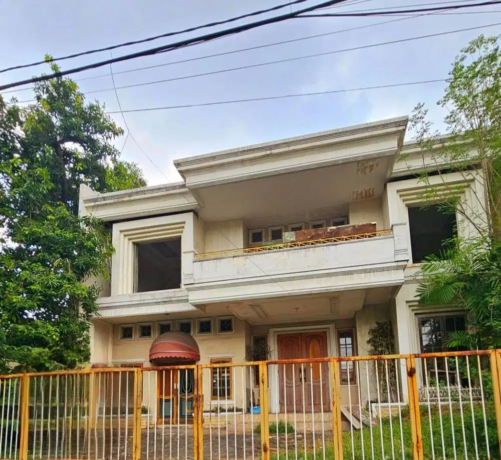 Disewakan Bangunan Komersial Jl.Musi Surabaya Pusat