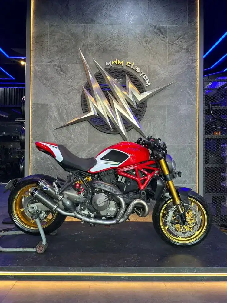 Ducati Monster 821 2020 Full Acc