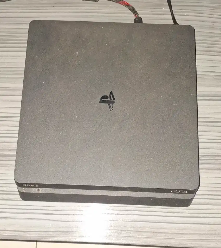 PS4 Ori 500Gb plus 2 Stik, Firmware 12.00, Free BD GTA V