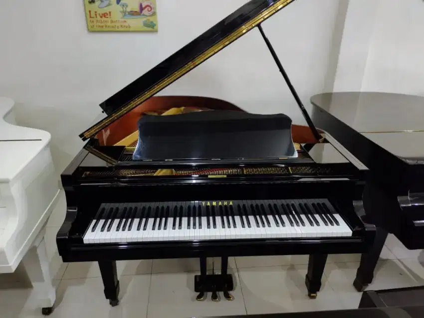 Yamaha G2 A Grand Piano