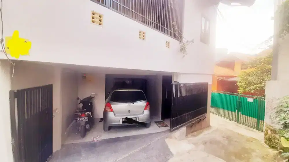 Rumah Murah Siap Huni  , 2 lantai , semi furnish , Kemanggisan Ilir