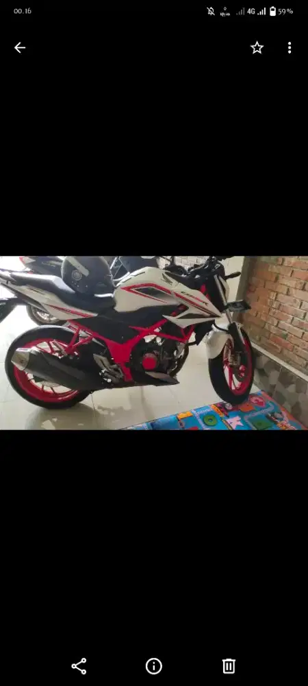 For Sale. Honda CB 150 R 2016 street fire