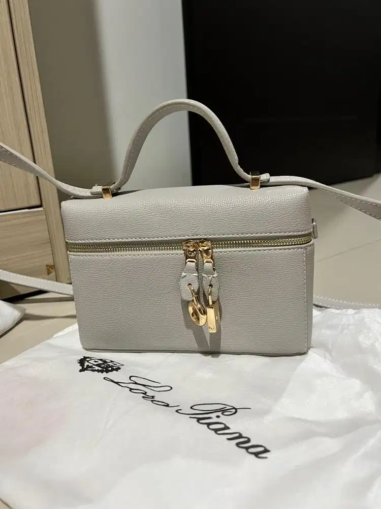 LORO PIANA BAG - LIGHT GREY