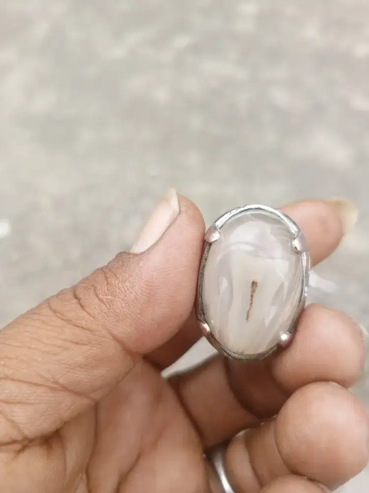 Batu combong jungjung derajat