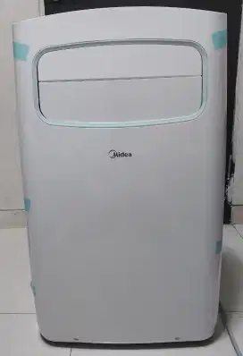 ac portable 1.5pk merk midea.