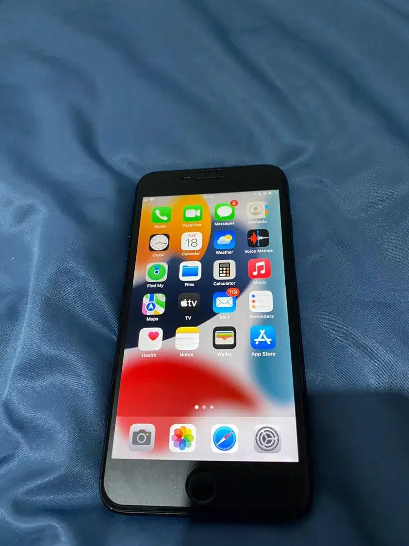 iPhone 7 Plus 128Gb [colour: black]