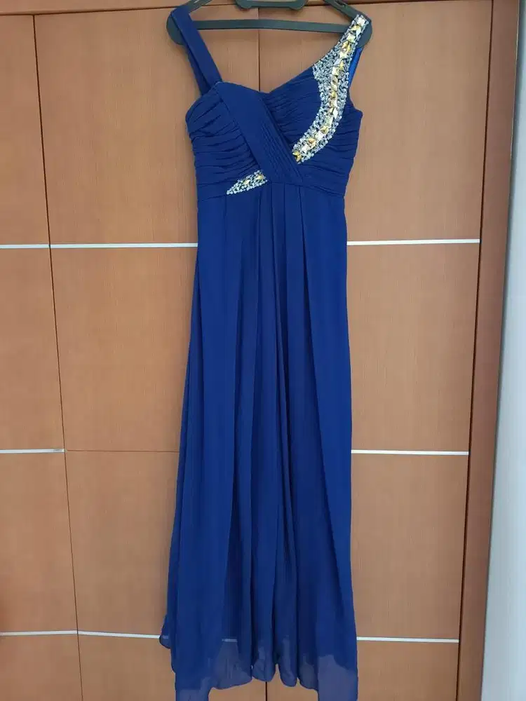 Dress warna biru