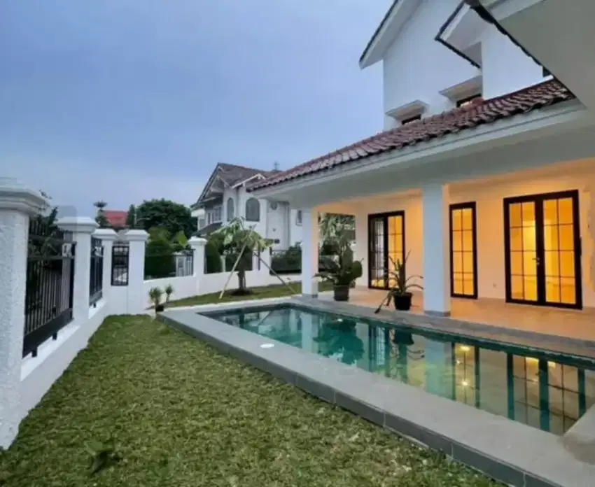 Dijual rumah mewah siap huni di Lebak bulus Jakarta Selatan