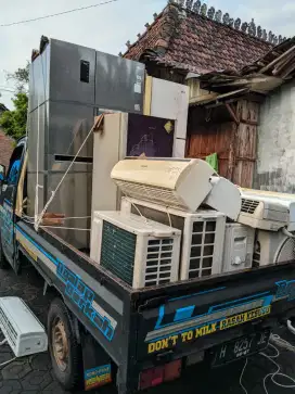 Terima barang elektronik AC, kulkas, frezzer, showcase, mesin cuci,m