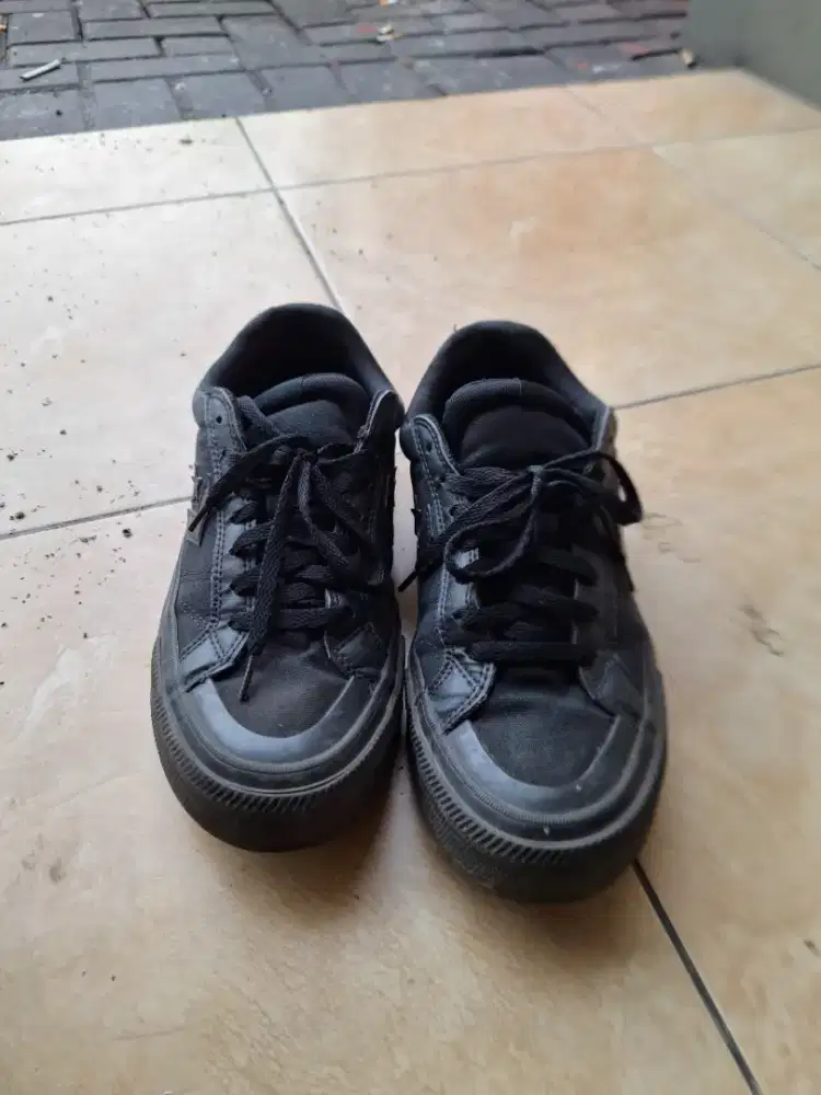 Sepatu Converse One Star Second