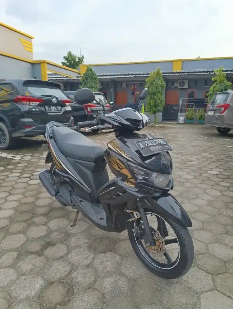 Bissmillah dijual motor Yamaha Xeon GT 2014
