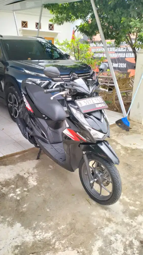 Bissmillah dijual motor Honda beat new 2023