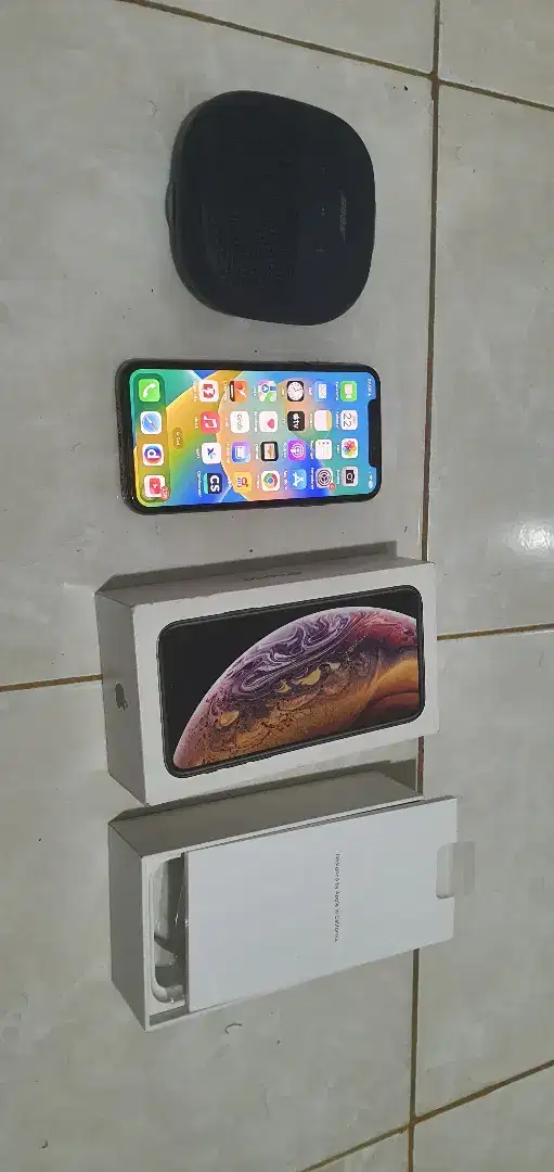 Iphone Xs 256 inter + Bose micro. Cash/TT/BT
