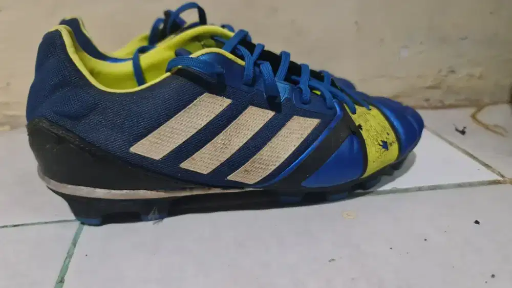 Sepatu bola Adidas Nitrocharge 2.0 FG Original