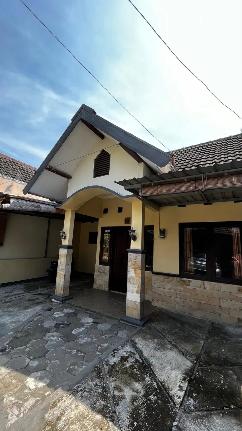 Rumah Disewakan di kawasan strategis!!