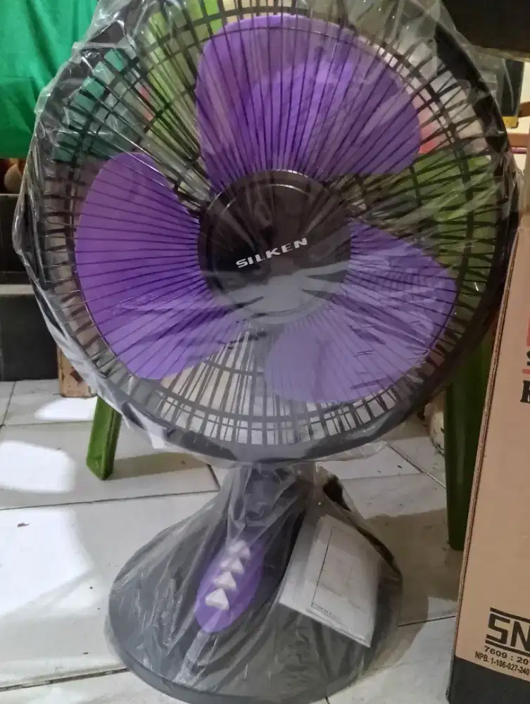 KIPAS MEJA TEMBOK SILKEN 12 INCH 2 FUNGSI