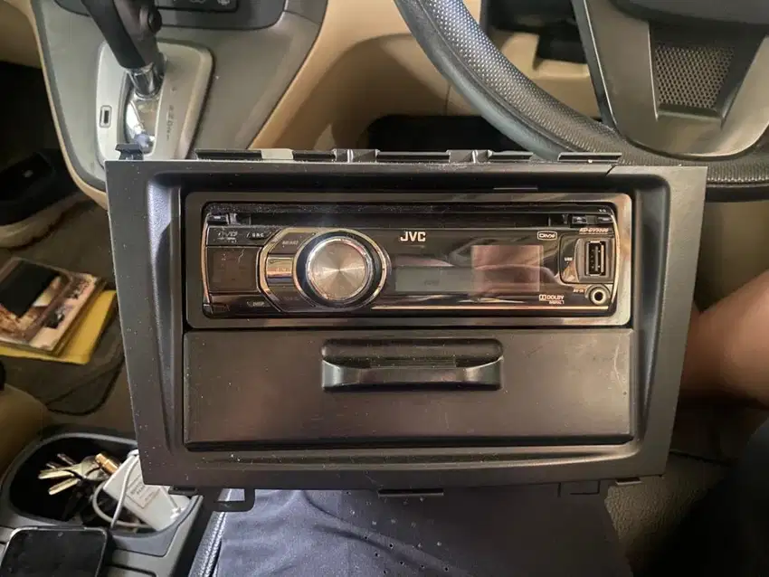 Tip Mobil JVC KD-DV5508