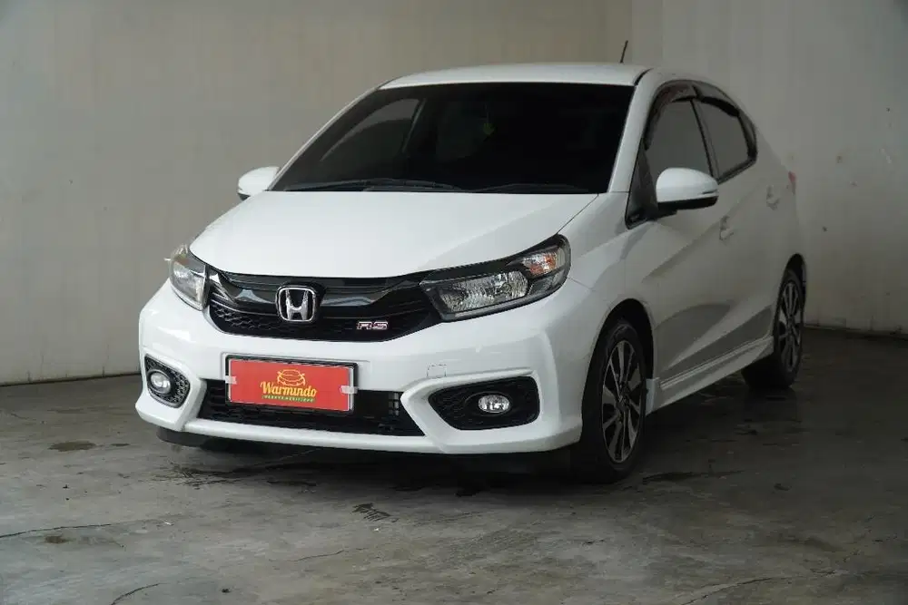 HONDA BRIO RS CVT 2019 PUTIH