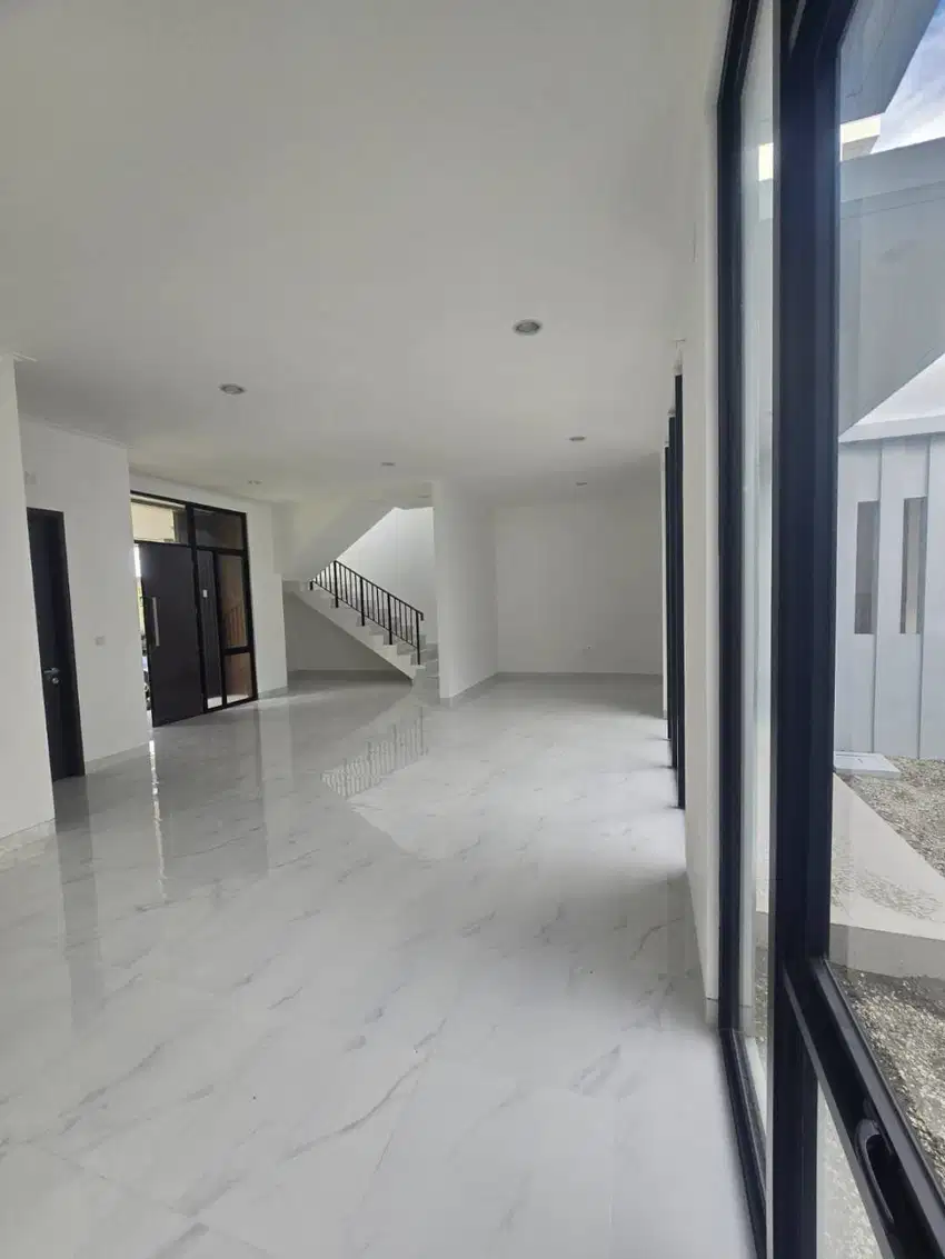 Rumah di Permata Hijau Residence,Pik 2,Uk 8x20,over kredit,Harga:5.5 M