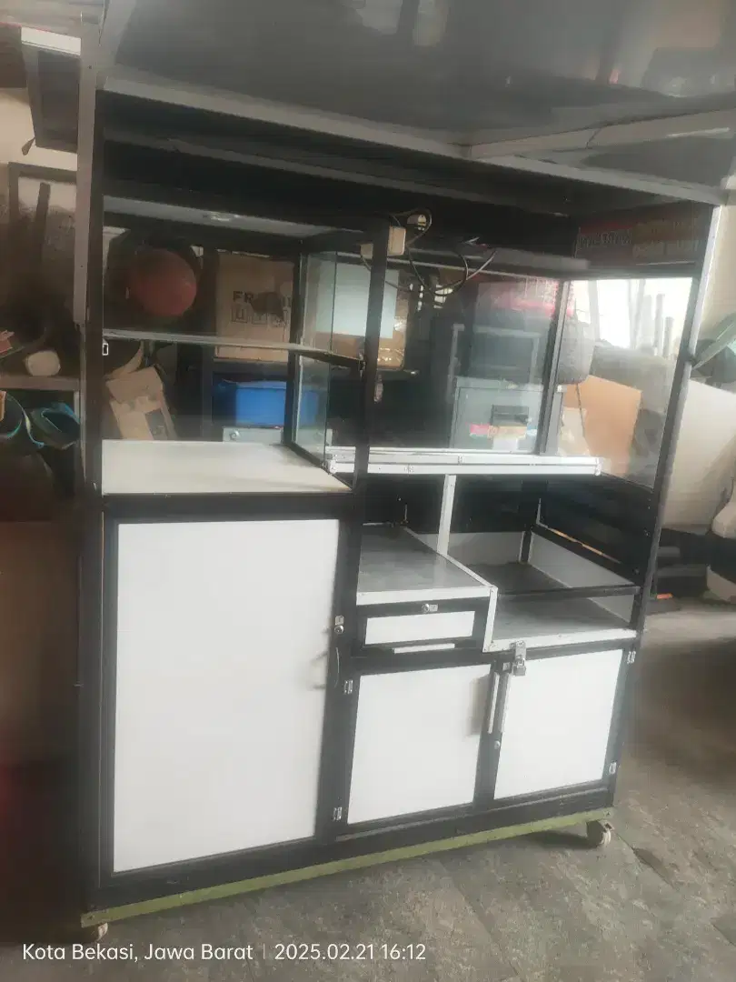 Dijual Gerobak tahu pedas