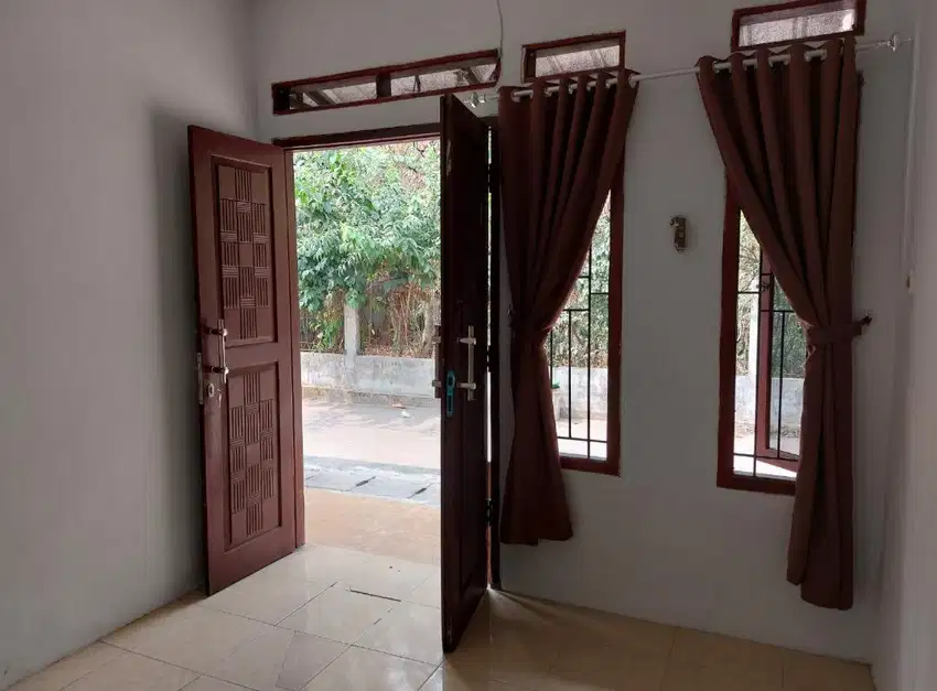 Kontrakan/Kos Kayu Gede, Graha Raya