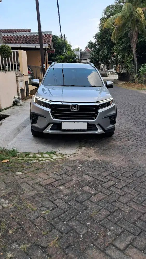 BRV PRESTIGE HONDA SENSING 2022 Like New