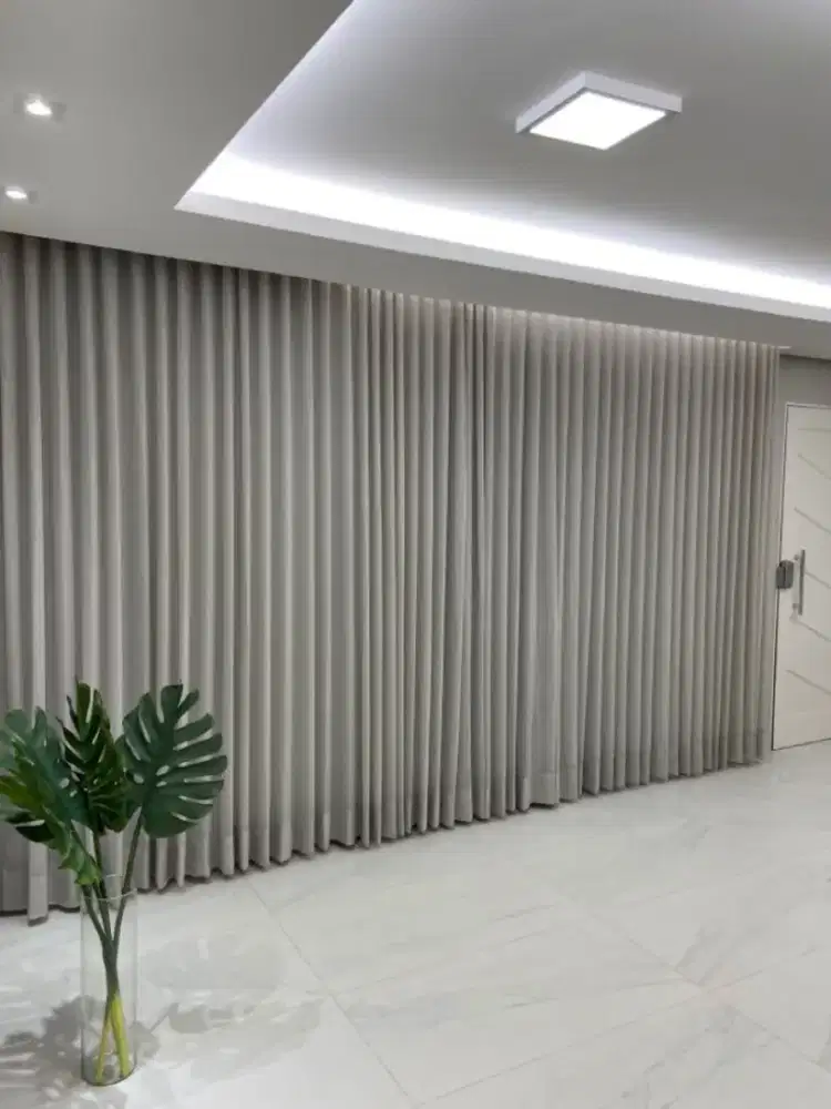 Pasang gordyn gorden murah vertikal roll blind jasa wallpaper dinding