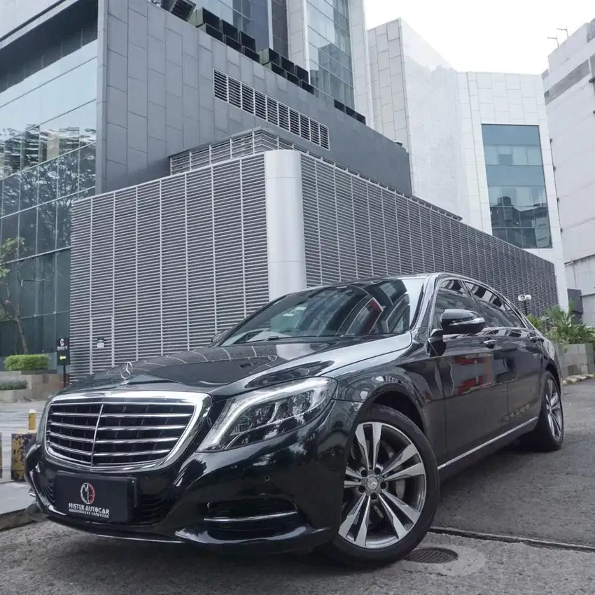 MERCEDES BENZ S400 L 2015 HITAM