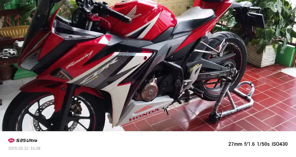 Dijual cbr 2016