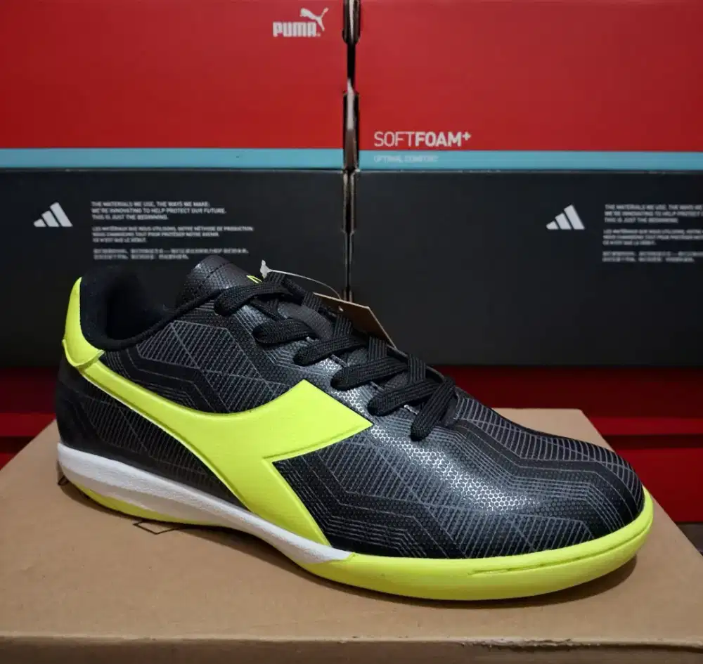 Sepatu Futsal Diadora Harder Original
