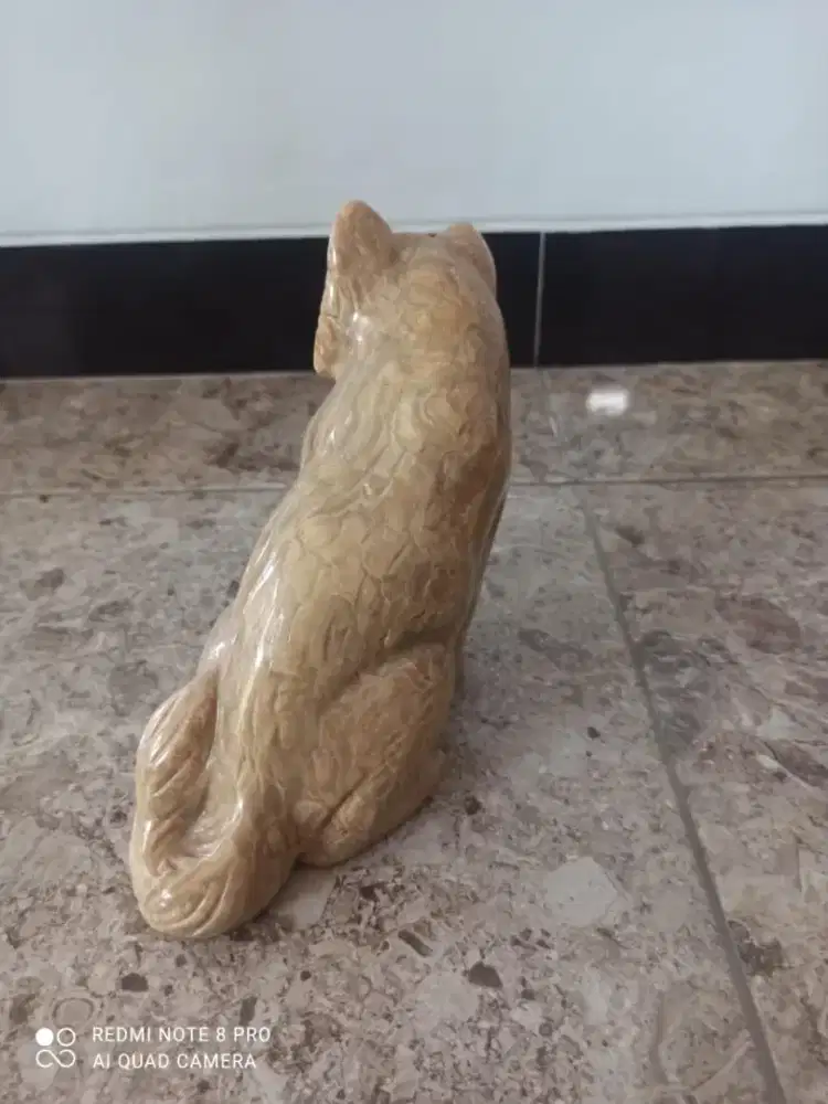 Patung kucing batu onik alami